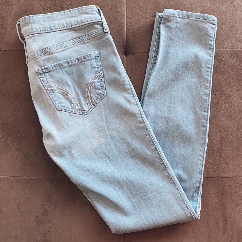 Hollister Light Wash Jeggings